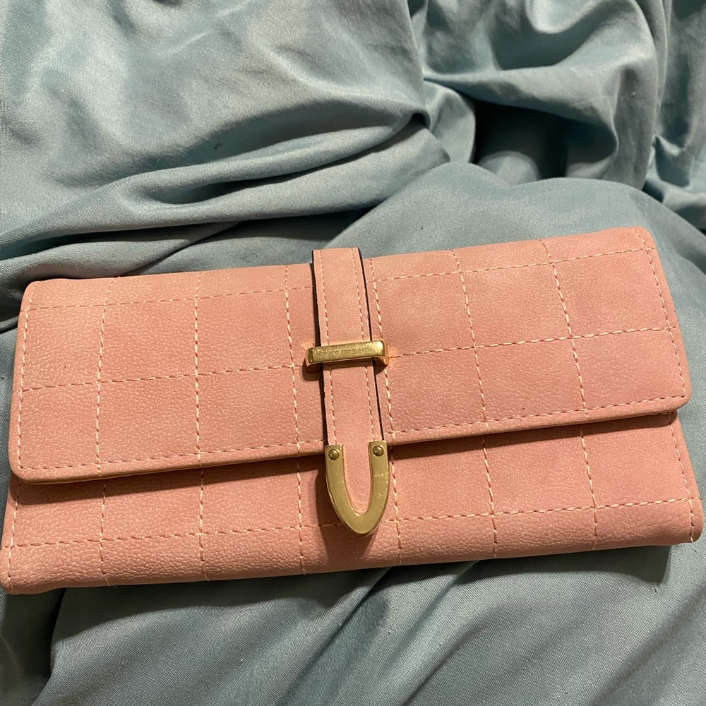 Pink suede wallet never used